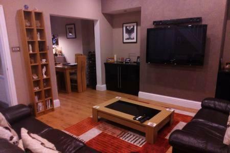 Bonny Colne On The Hill Appartement Buitenkant foto